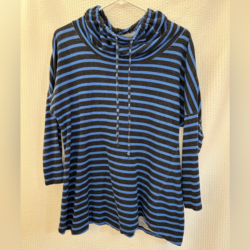 Cynthia Rowley Women’s Blue Black Striped Cowl Neck Top Size: Large
